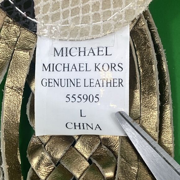 Women’s Michael Kors Snake Skin Belt Size Large Measures 44” - Picture 4 of 5